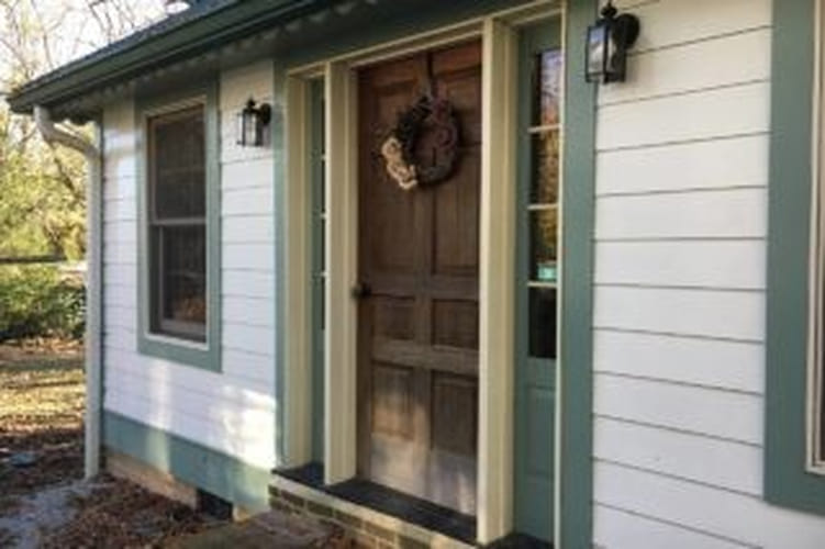 Cozy Cottage